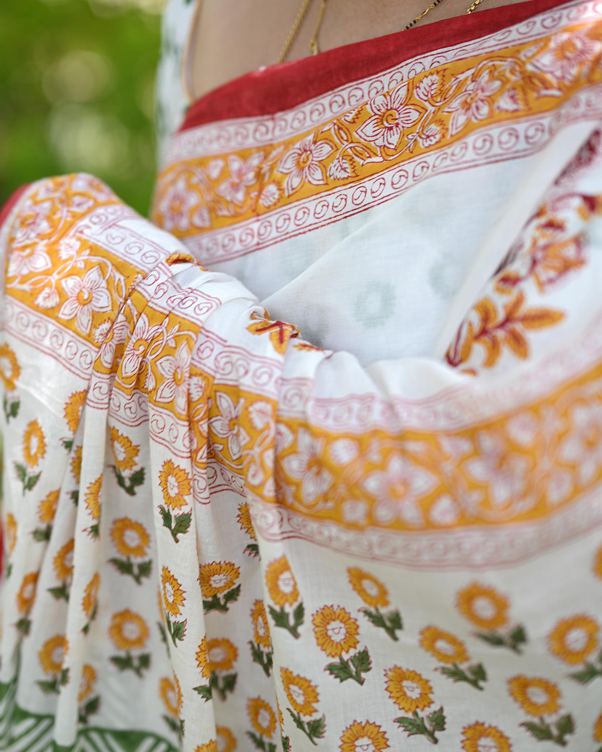 White floral motif - Handblock printed Mul