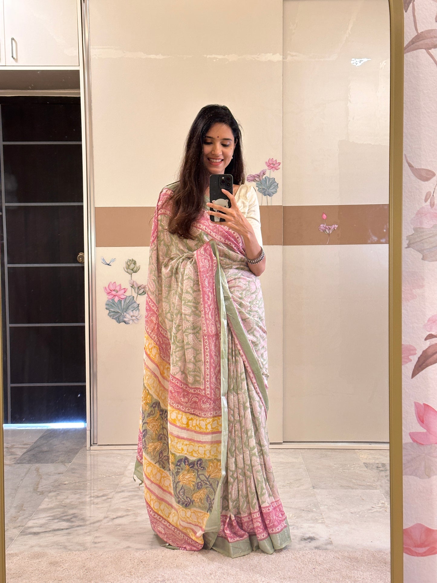 Paisley Linen Saree